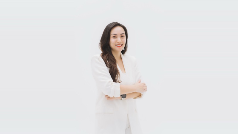 Anna Dinh Dưỡng (Nguyễn Thị Vân Anh): 26 Năm Khoa Học Và Triết Lý “Ngày Một Bữa Thô”